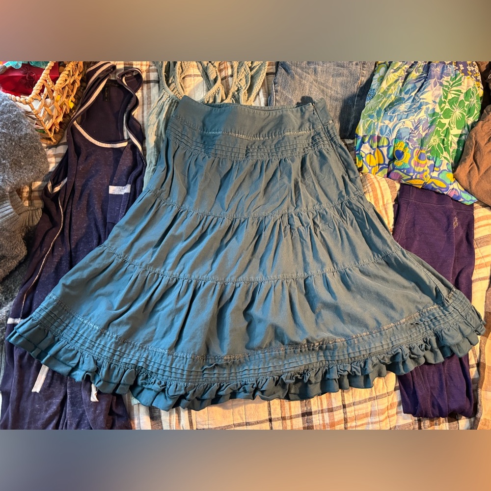 Women’s size 4 midi skirt